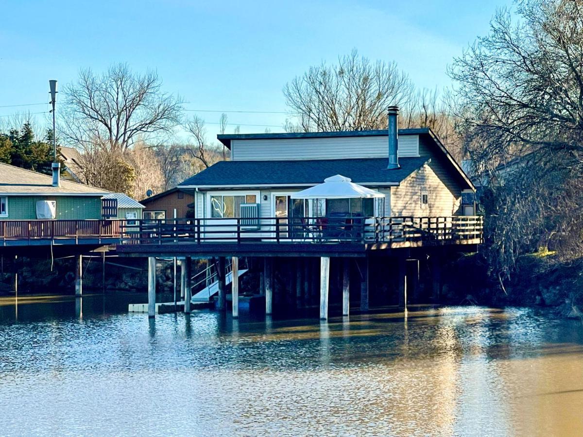 Fishing Bungalow On The Water W/Private Dock Clearlake Buitenkant foto
